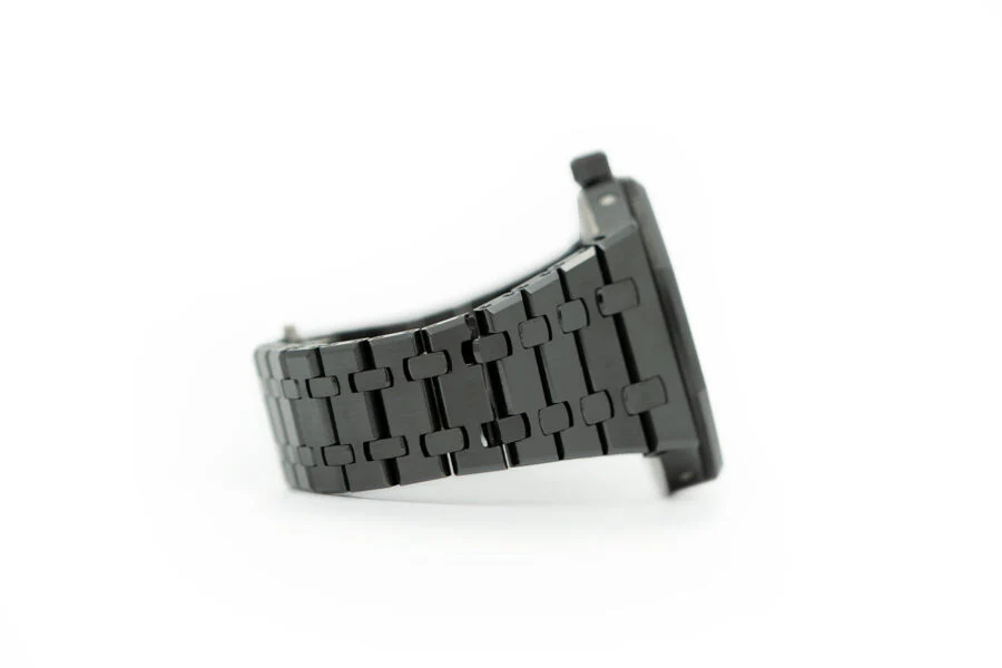 Audemars Piguet Perpetual Calendar Black Ceramic – ref 26579CE.OO.1225CE.01 - Image 4