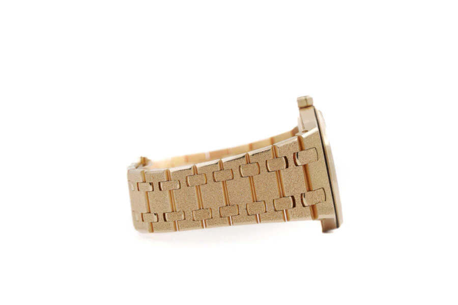 Audemars Piguet Royal Oak Quartz 67653OR.GG.1263OR.02 ROSE GOLD Frosted - Image 3