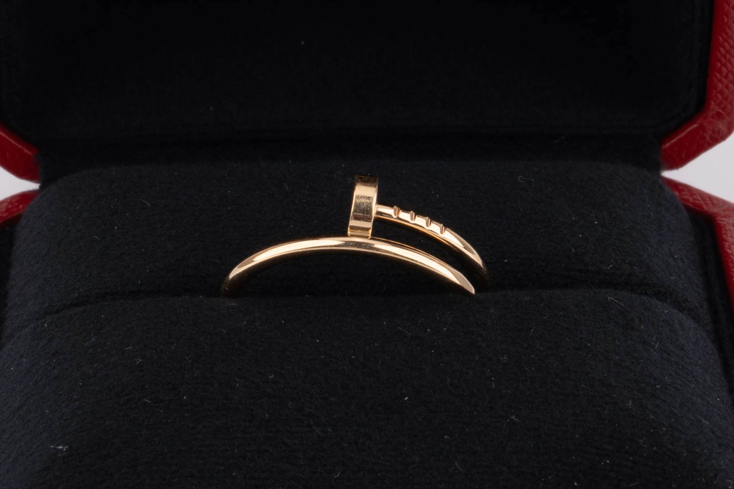 Cartier Juste Un Clou Ring	Yellow Gold - Image 5