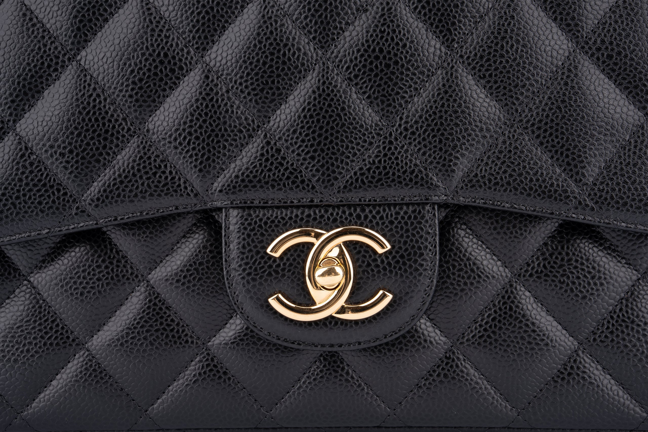 Chanel Flap Bag Maxi 	Caviar	Black	GHW - Image 8