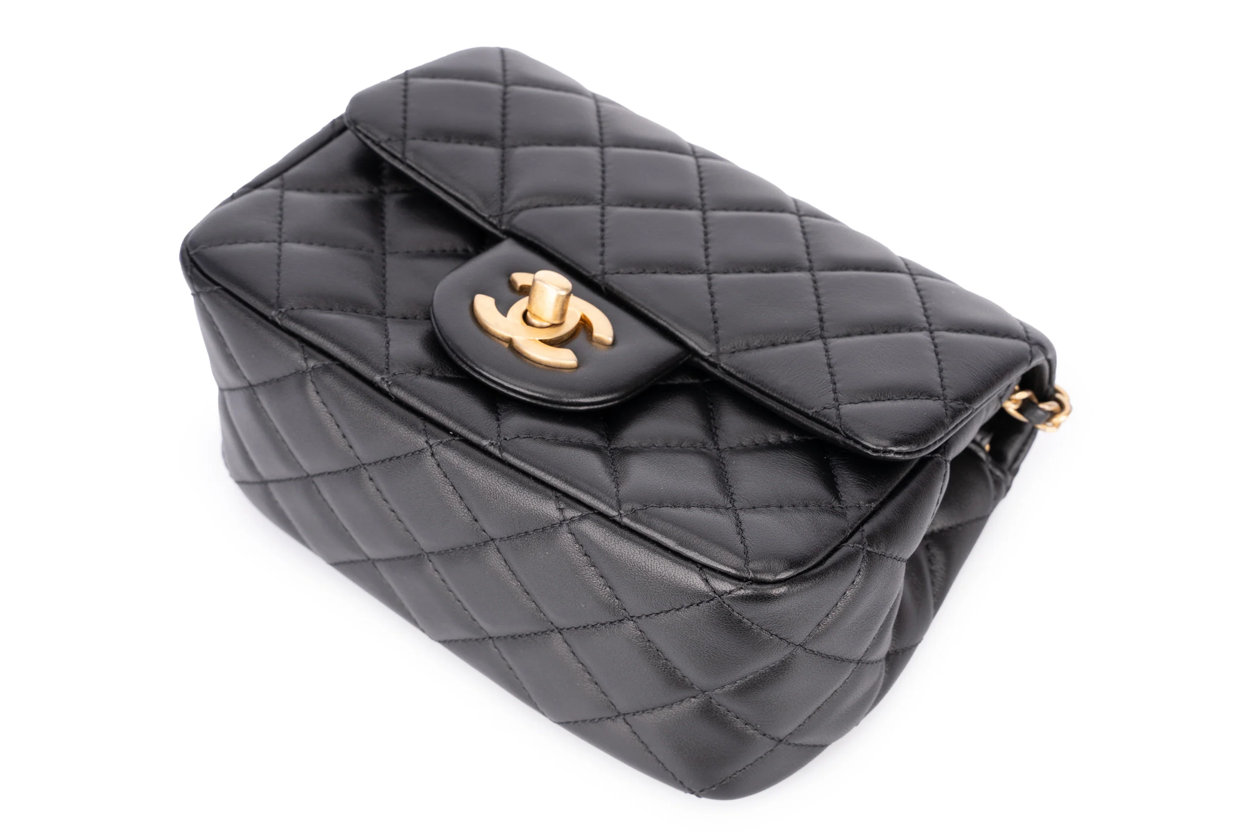 Chanel Mini Flapbag Lambskin Black GHW - Image 11