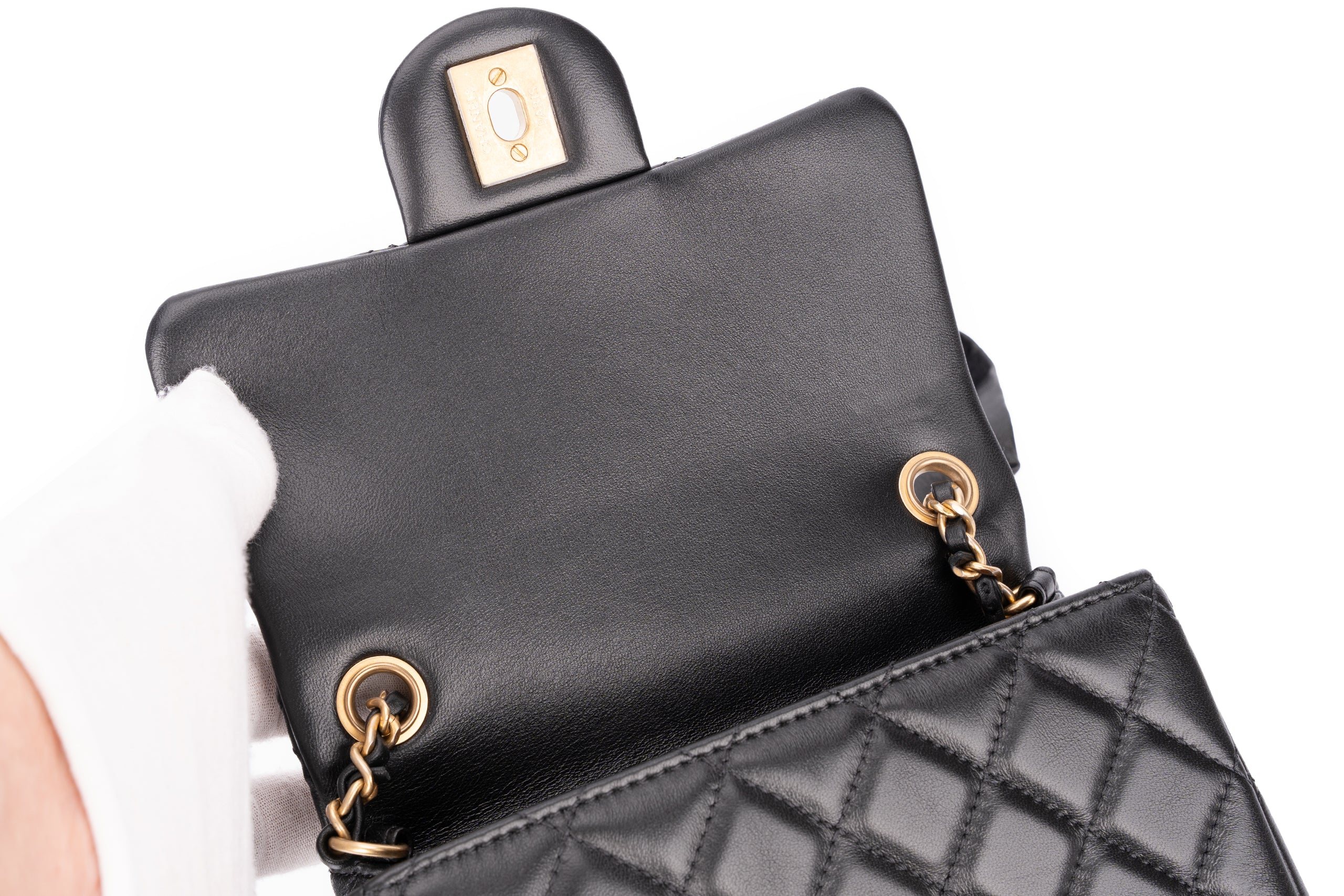 Chanel Mini Flapbag Lambskin Black GHW - Image 9