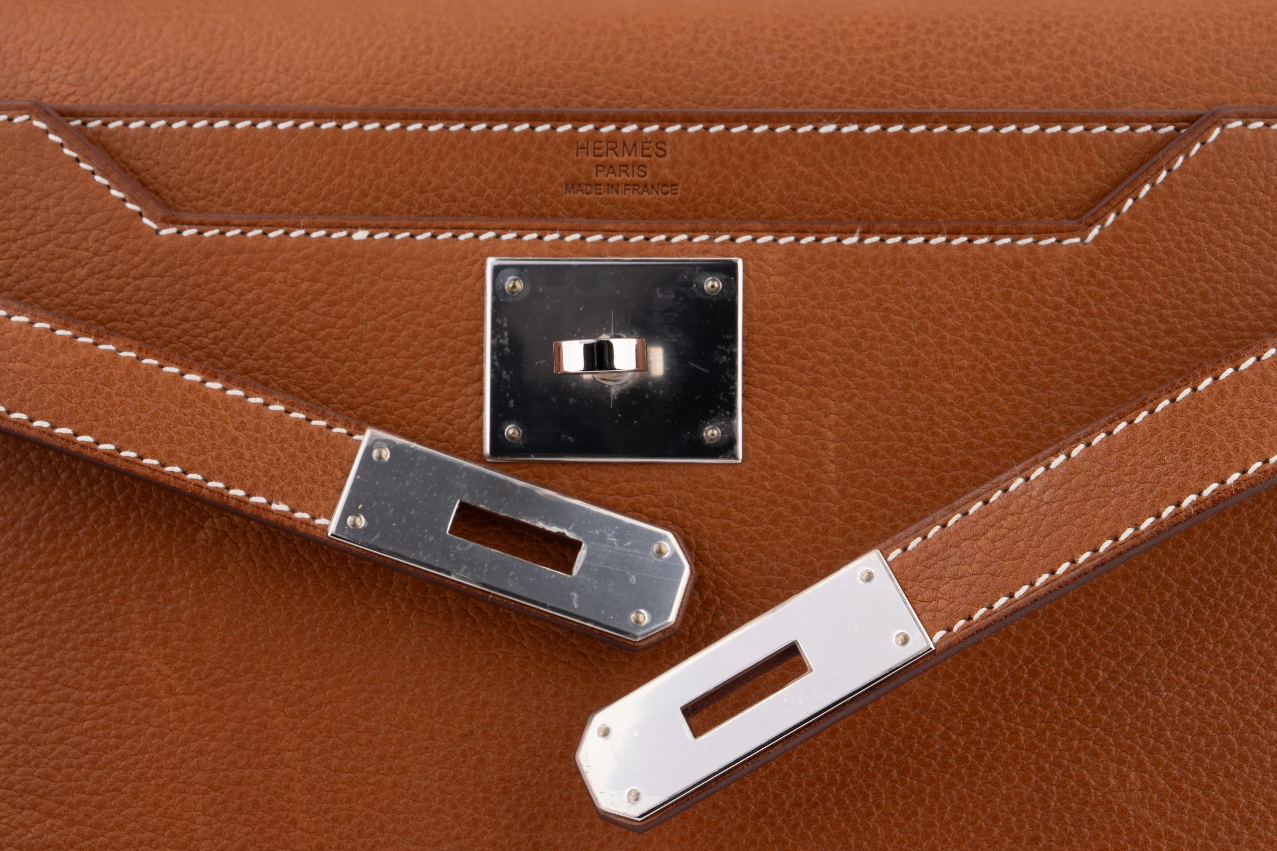 Hermès Kelly 25 Depeches		Barenia	Gold	PHW - Image 9