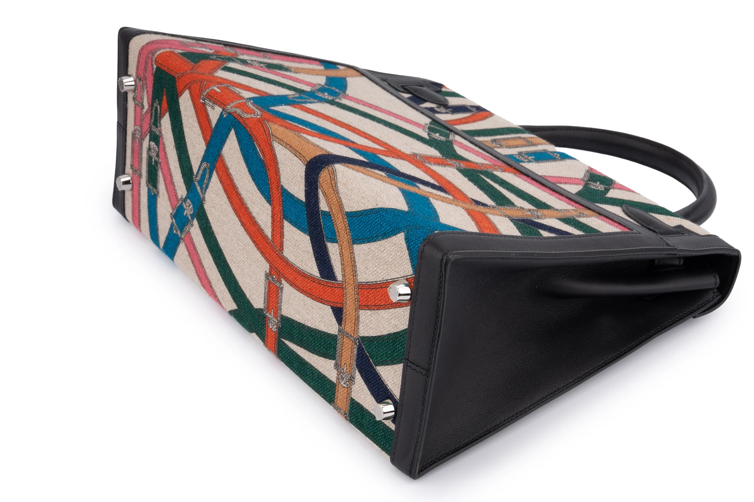 Hermès Kelly 32 Cavalcadour	Black Swift/ Canvas		PHW - Image 12