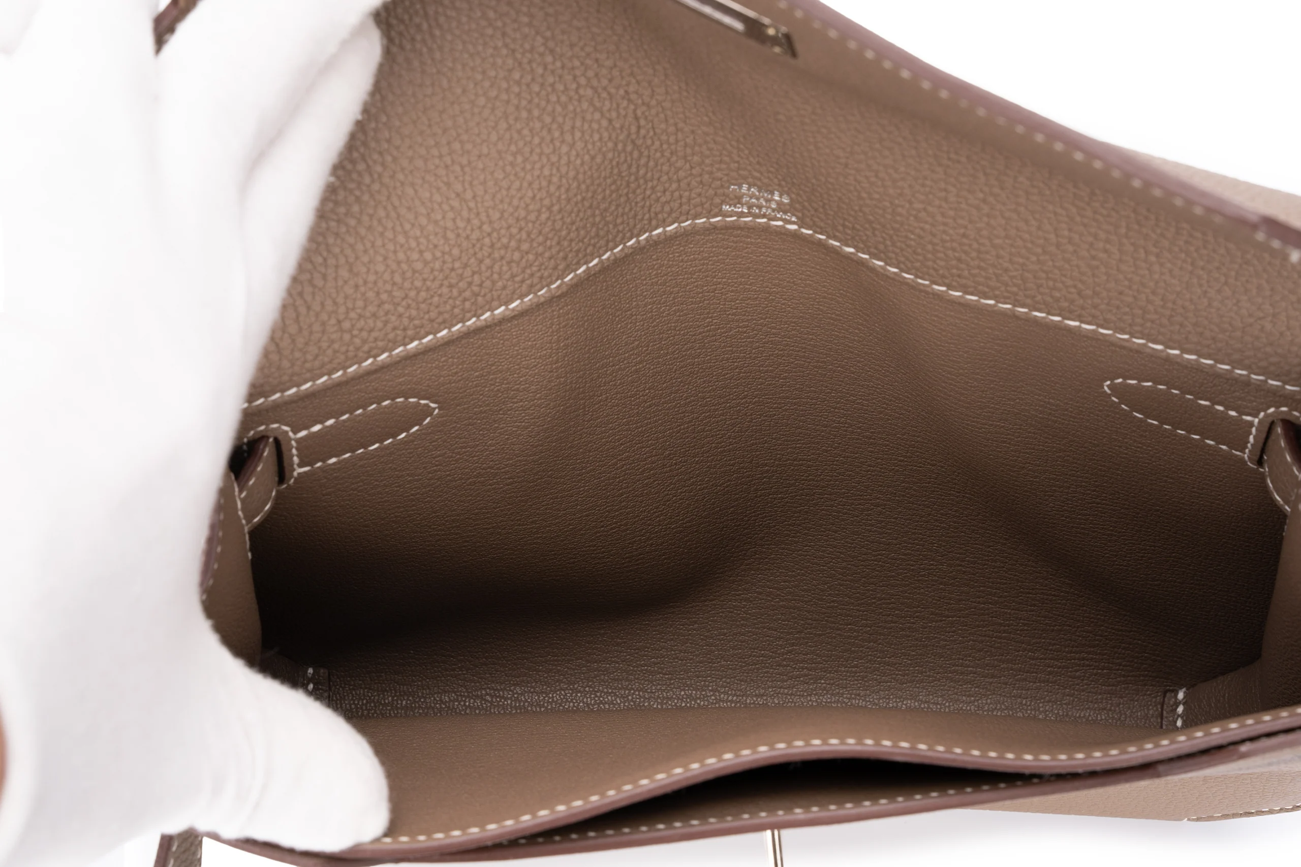 Hermès Kelly Depeches 25 Etoupe PHW - Image 11