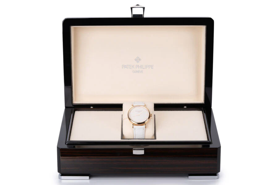 Patek Philippe Calatrava Rose Gold Ref 7200R-001 - Image 9