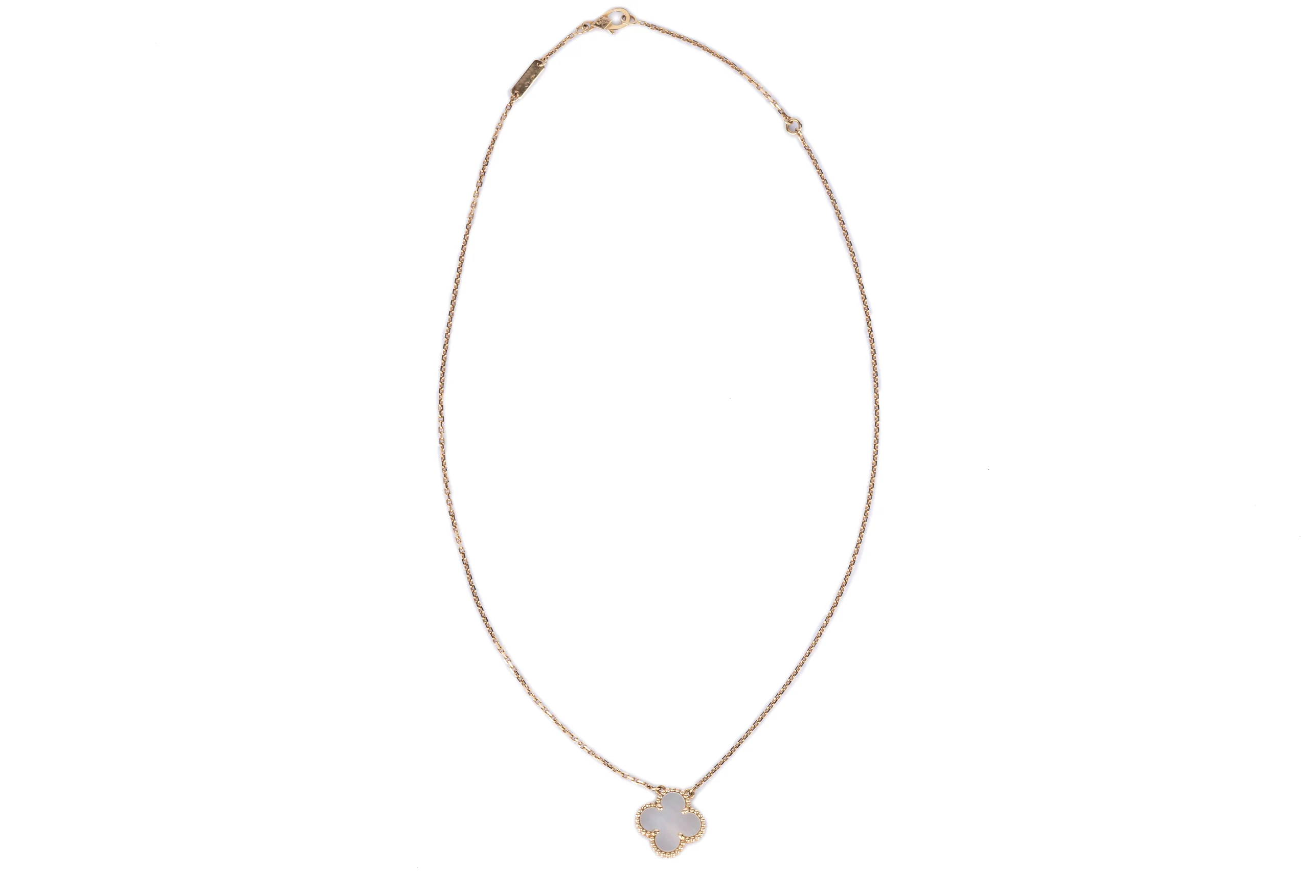 Van Cleef And Arpels Alhambra Vintage Pendant Mother Of Pearl Yellow Gold - Image 2