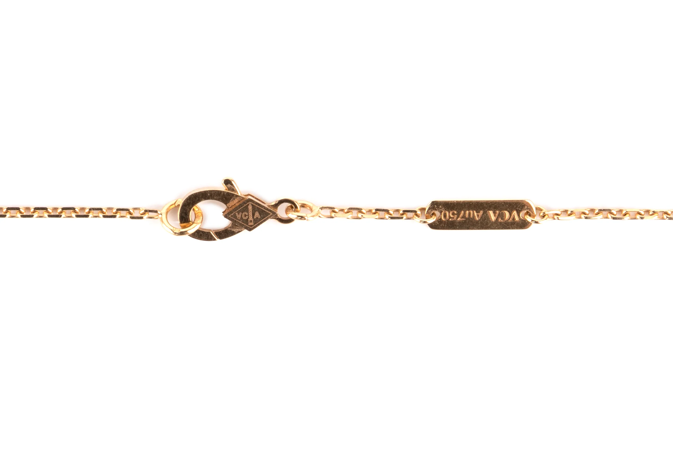 Van Cleef & Arpels Vintage Alhambra	Necklace 1 Motif	Yellow Gold	Guilloche - Image 4